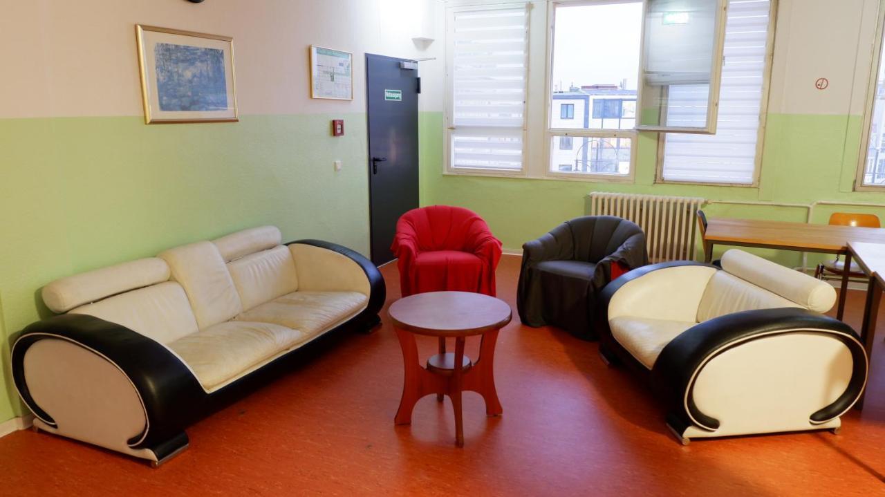 Hostel Am Kurtti Берлін Екстер'єр фото